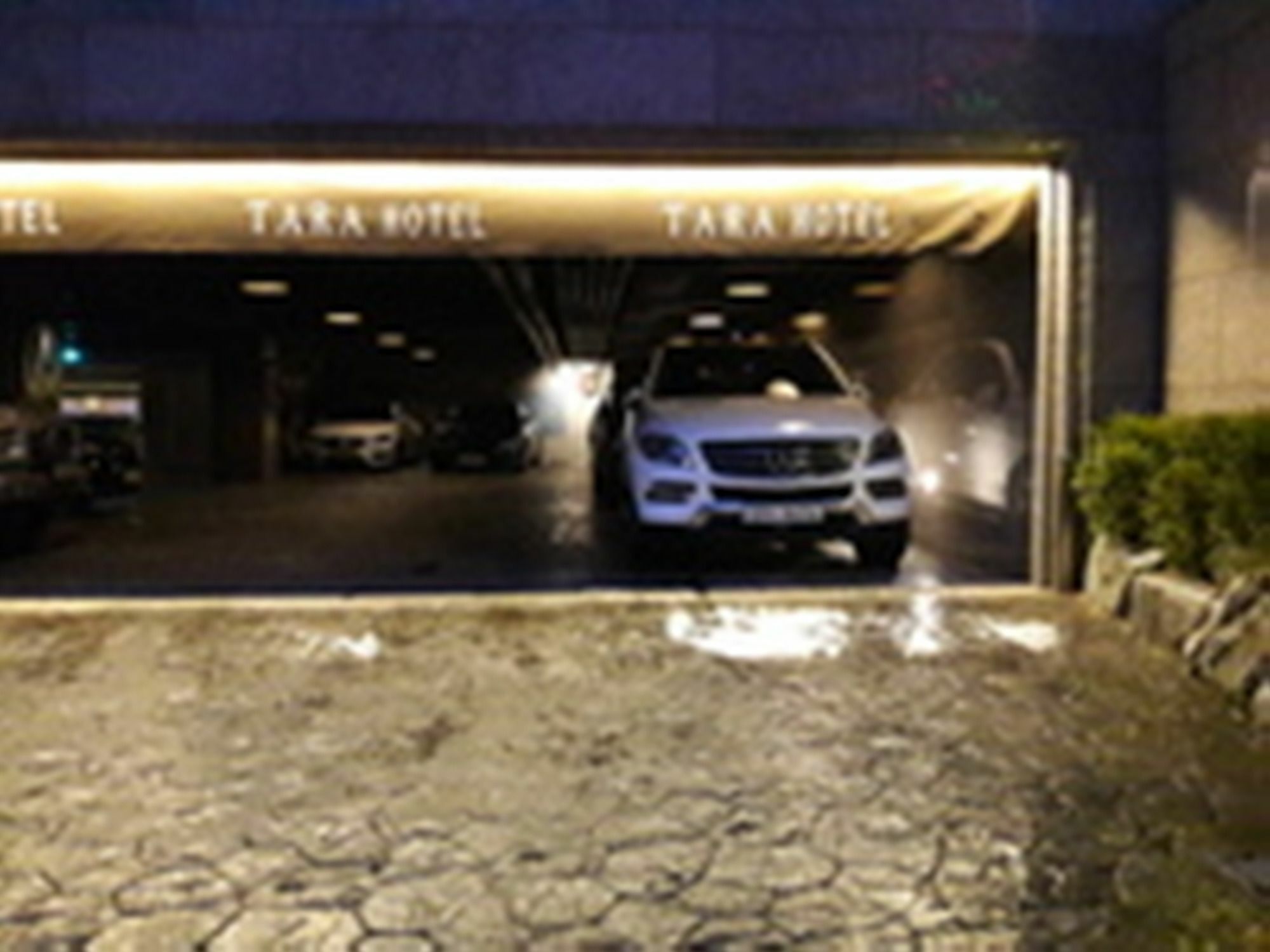 Tara Hotel