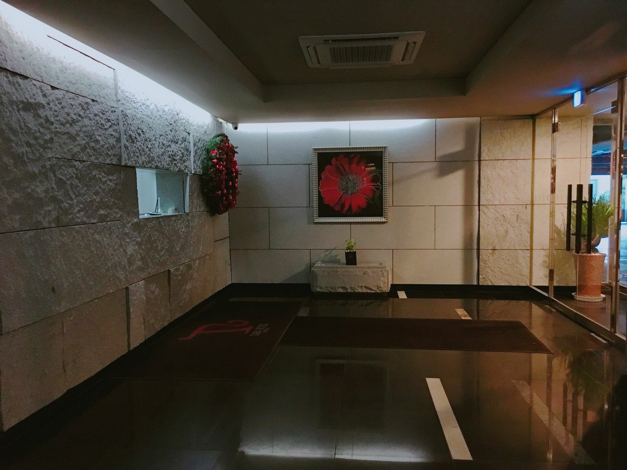 Hotel Tara Seoul