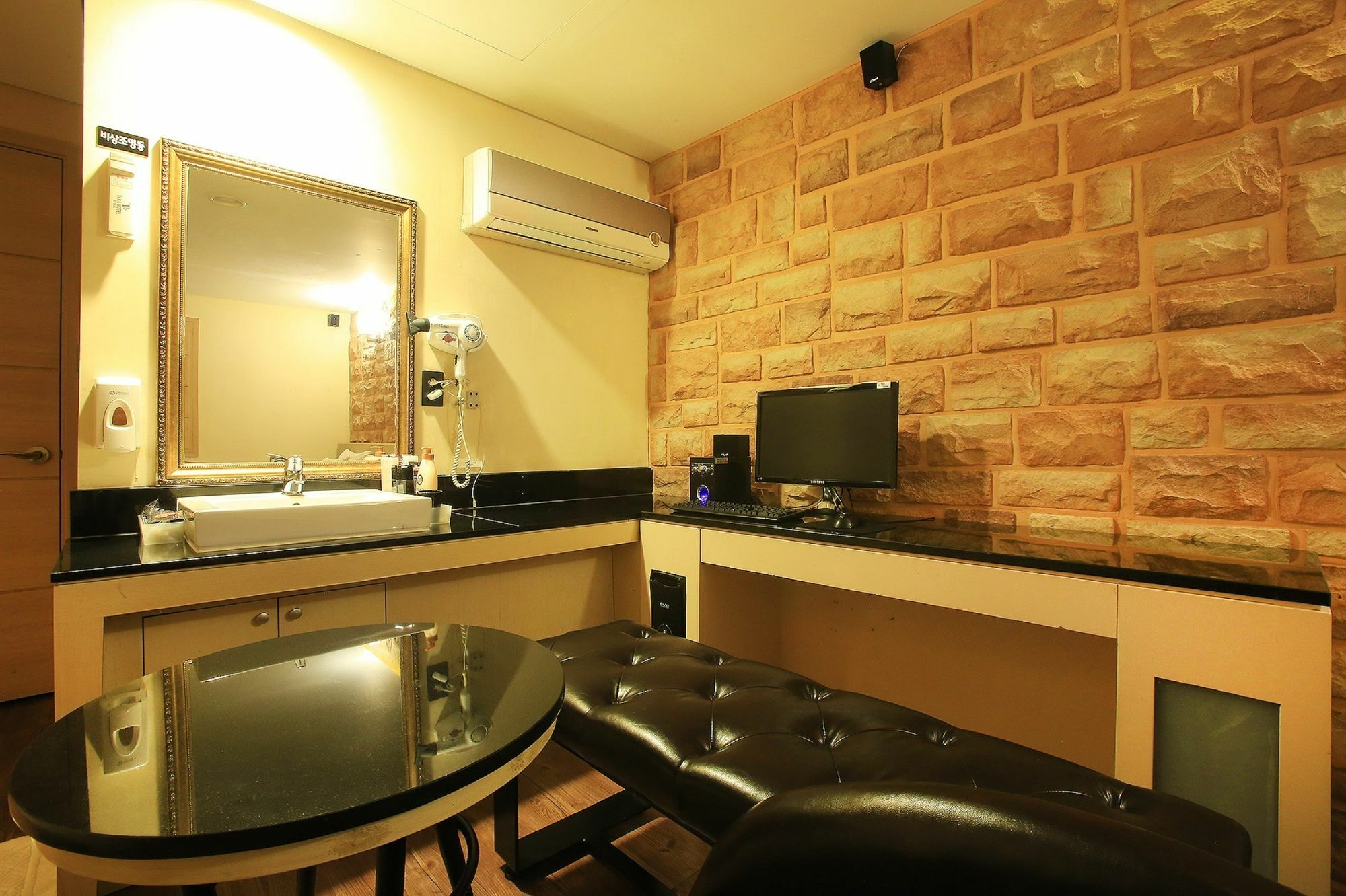 Tara Hotel Seoul