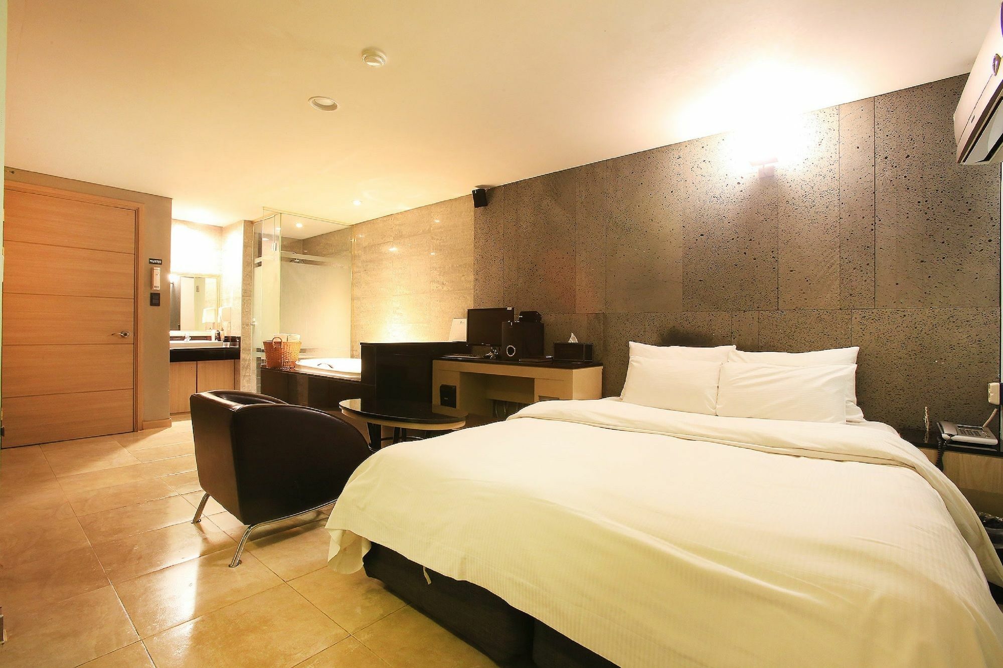 Hotel Tara