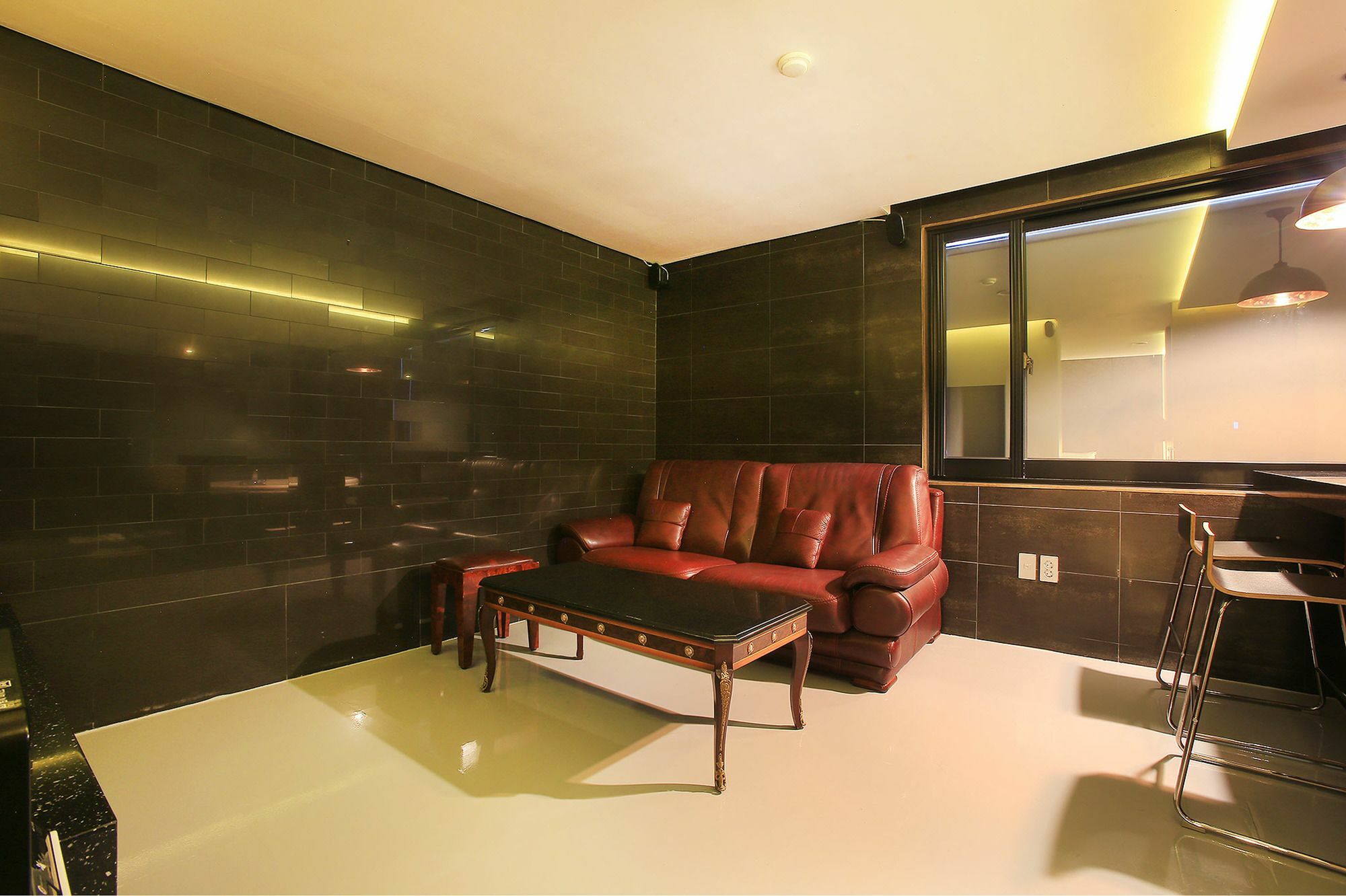 Tara Hotel 2*
