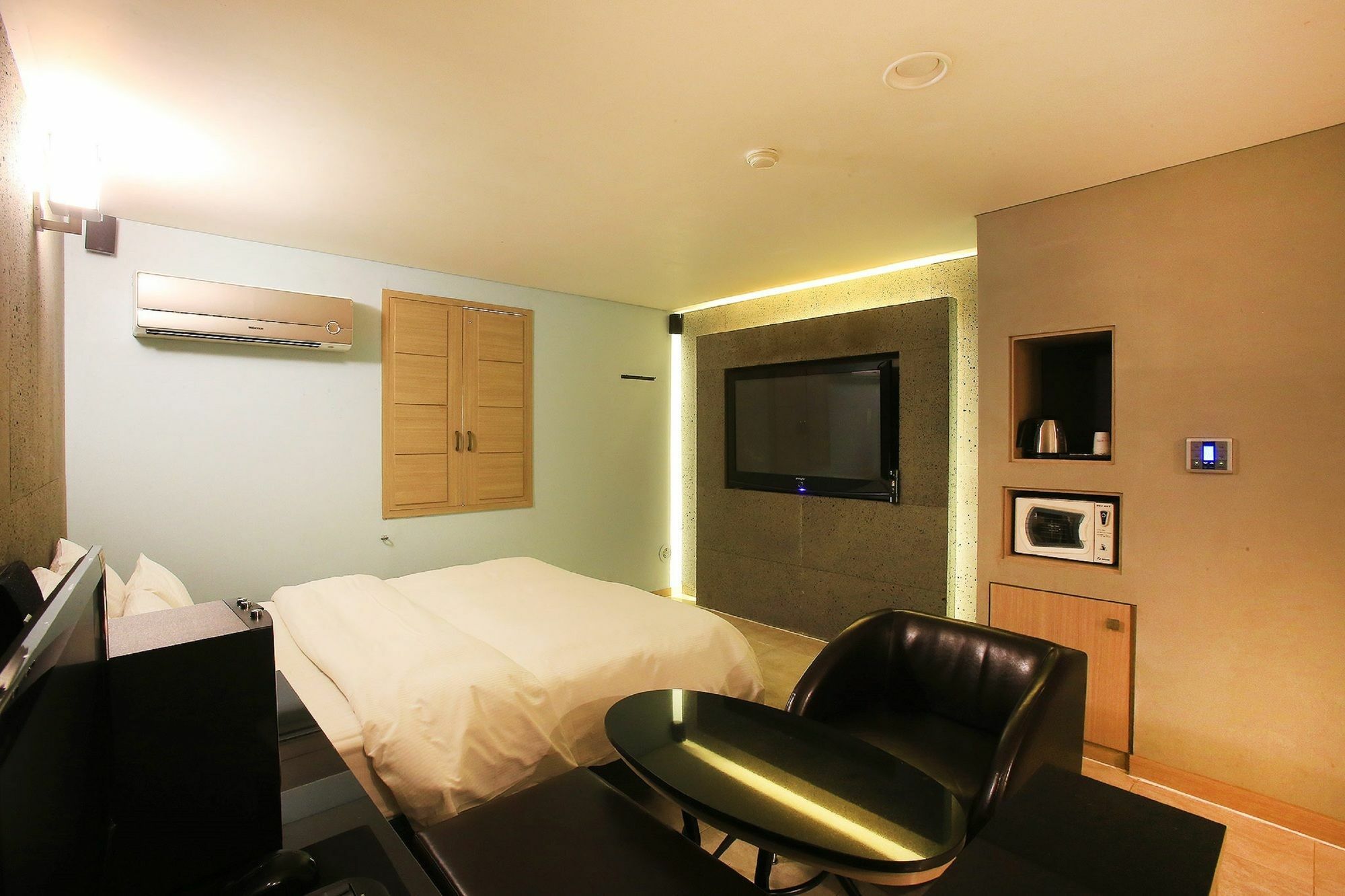 Tara Hotel
