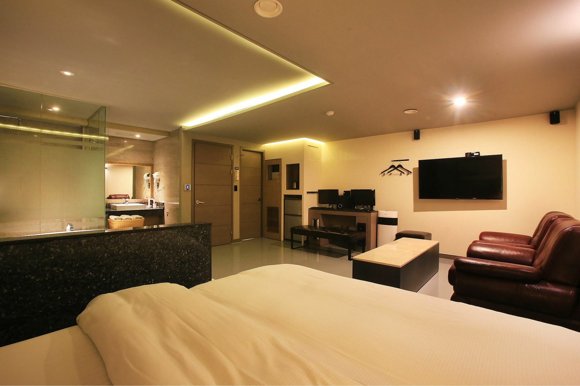 Tara Hotel